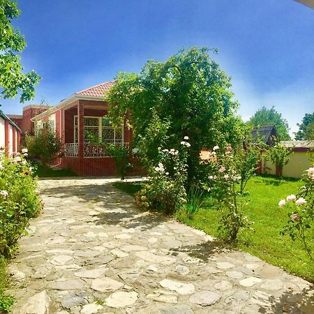 Raffles Garden Villa Gabala Esterno foto